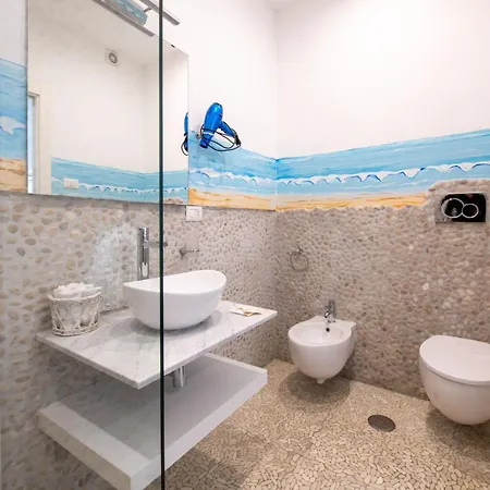 Il Ciottolo Oda ve Kahvaltı 4*