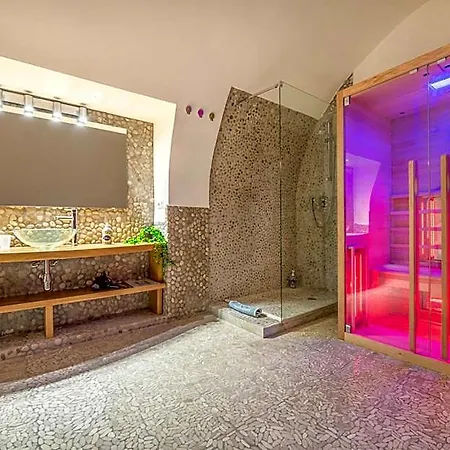 Il Ciottolo 4*